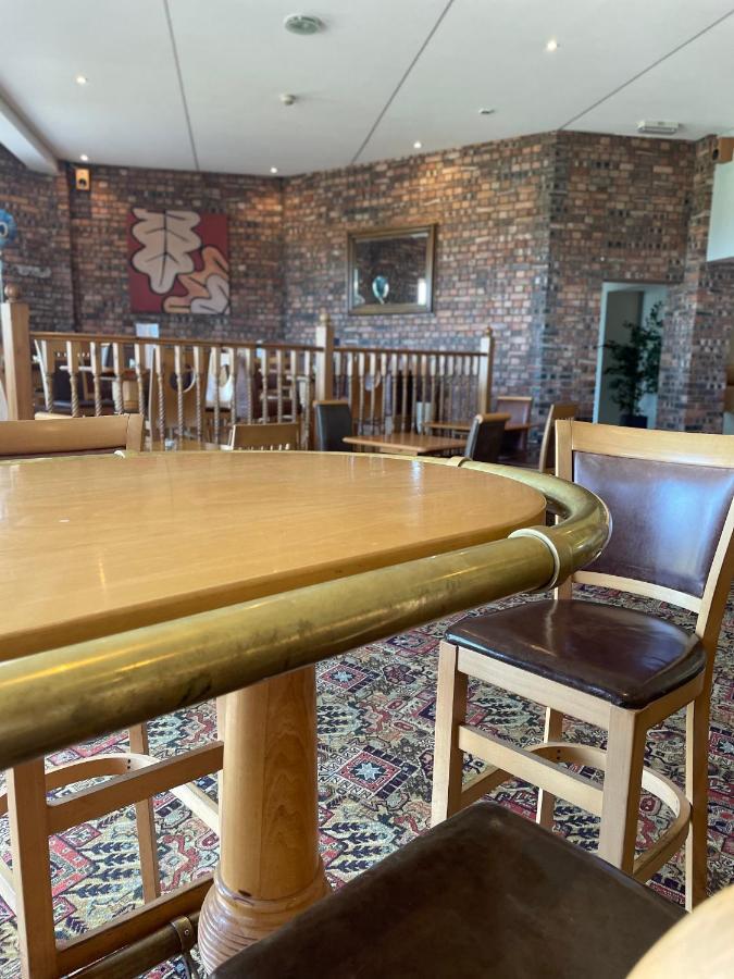 Woodlands Hall Hotel Ederyn Екстер'єр фото