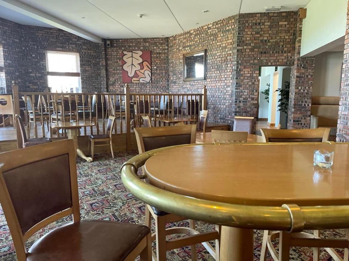 Woodlands Hall Hotel Ederyn Екстер'єр фото