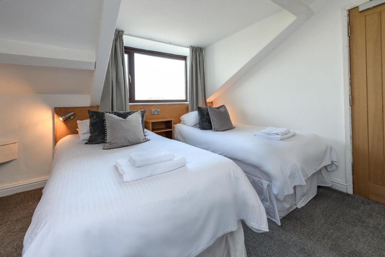 Woodlands Hall Hotel Ederyn Екстер'єр фото